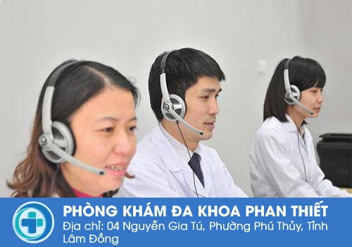Tổng đài tư vấn online giúp giải đáp các vấn đề bệnh lý của bạn.